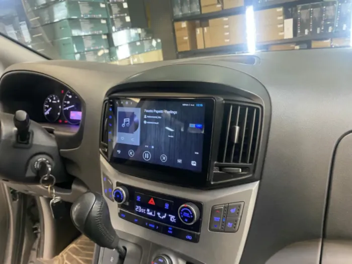 Магнитола для Hyundai H1/Starex 2016+ Parafar (cо встроенным модулем для подключения камер 360) на Андроид 13 PF586XHD360