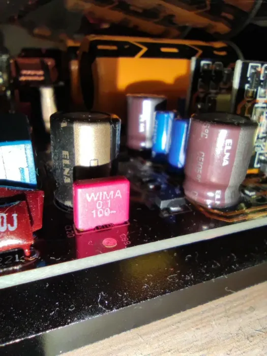 Redpower 200.4SQ 4 канала