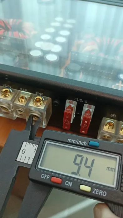 Redpower 200.4SQ 4 канала