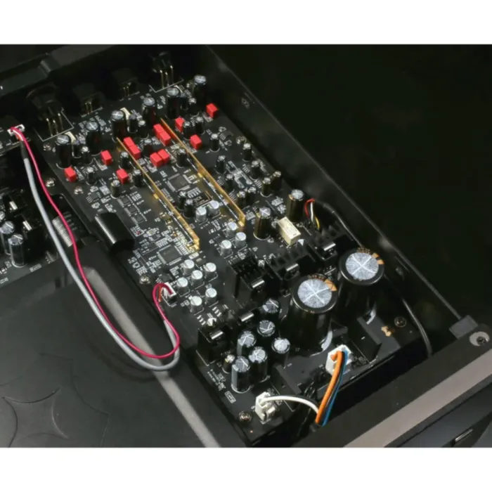 Magnetar UDP 900 UHD