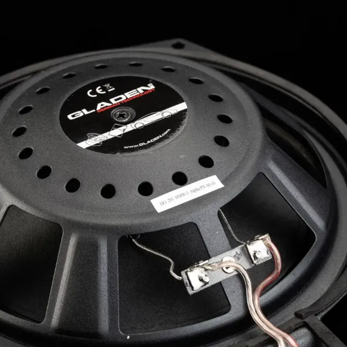 Gladen One 201 BMW Alpha