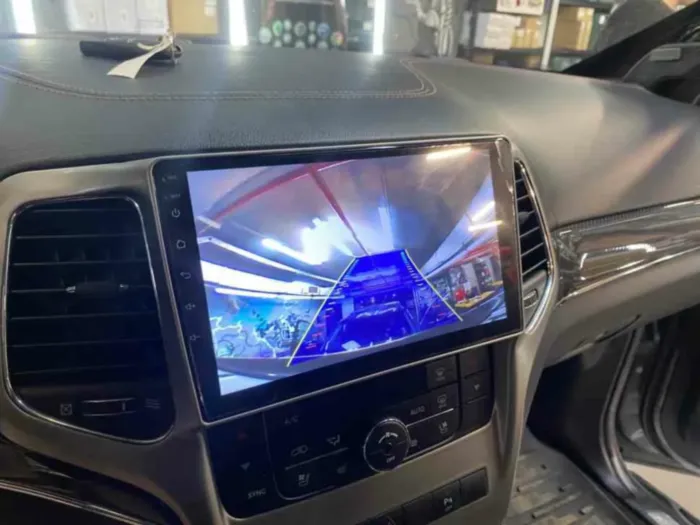 Магнитола для Jeep Grand Cherokee 2008-2012 Parafar на Андроид 14.0 PF088LUX1KHD