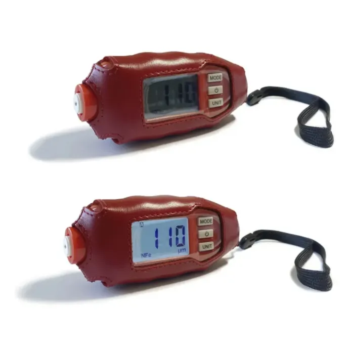 CARSYS DPM-816 Pro COMBO красный (с чехлами в комплекте)