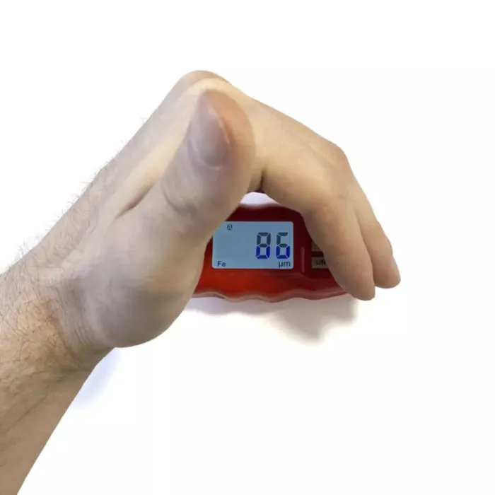 CARSYS DPM-816 Pro COMBO красный (с чехлами в комплекте)