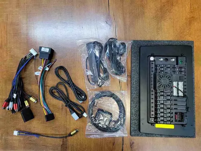 Магнитола универсальная под 1 дин для установки планшета 9 дюймов Parafar на Андроид 12.0 PF180LUX1RGu