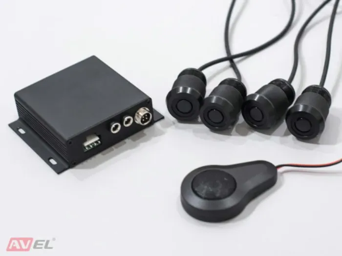 AVEL AVS4711TM(AHD) + AVS407CPR01 + PS-06V + 2 x AVS20CC 4pin